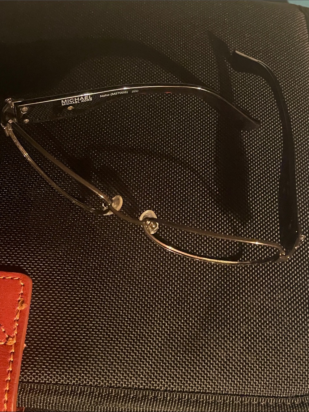 Michael Kors Men's Rimless Frames in Black and Gold. With unbranded case